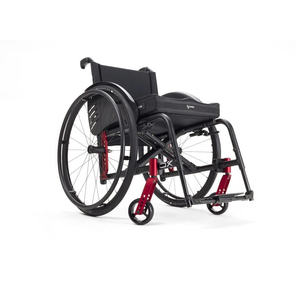 Ki Mobility Catalyst 5Vx Folding Aluminium Wheelchair - Image 4