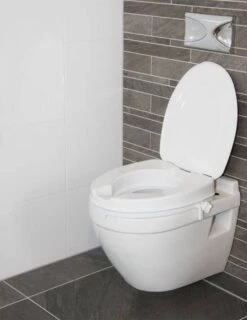 Atlantis Raised Toilet Seat 5cm