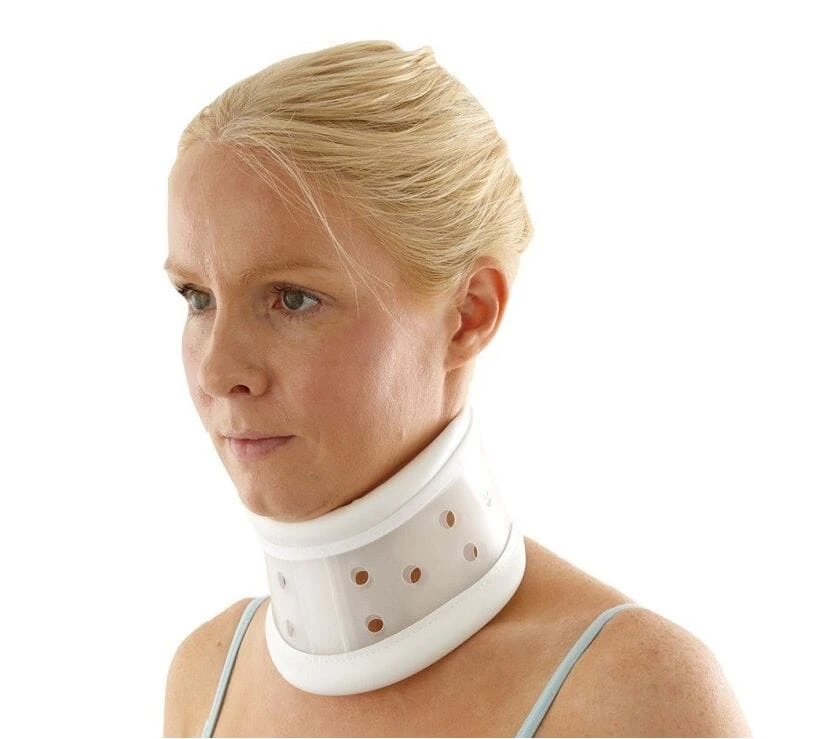 Rigid Adjustable Cervical Neck Collar Small