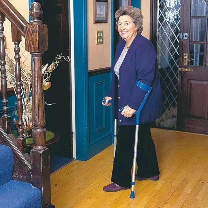 Comfort And Style Crutches (Pair) - Image 2