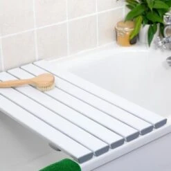 Economy Slatted Shower Board 660mm