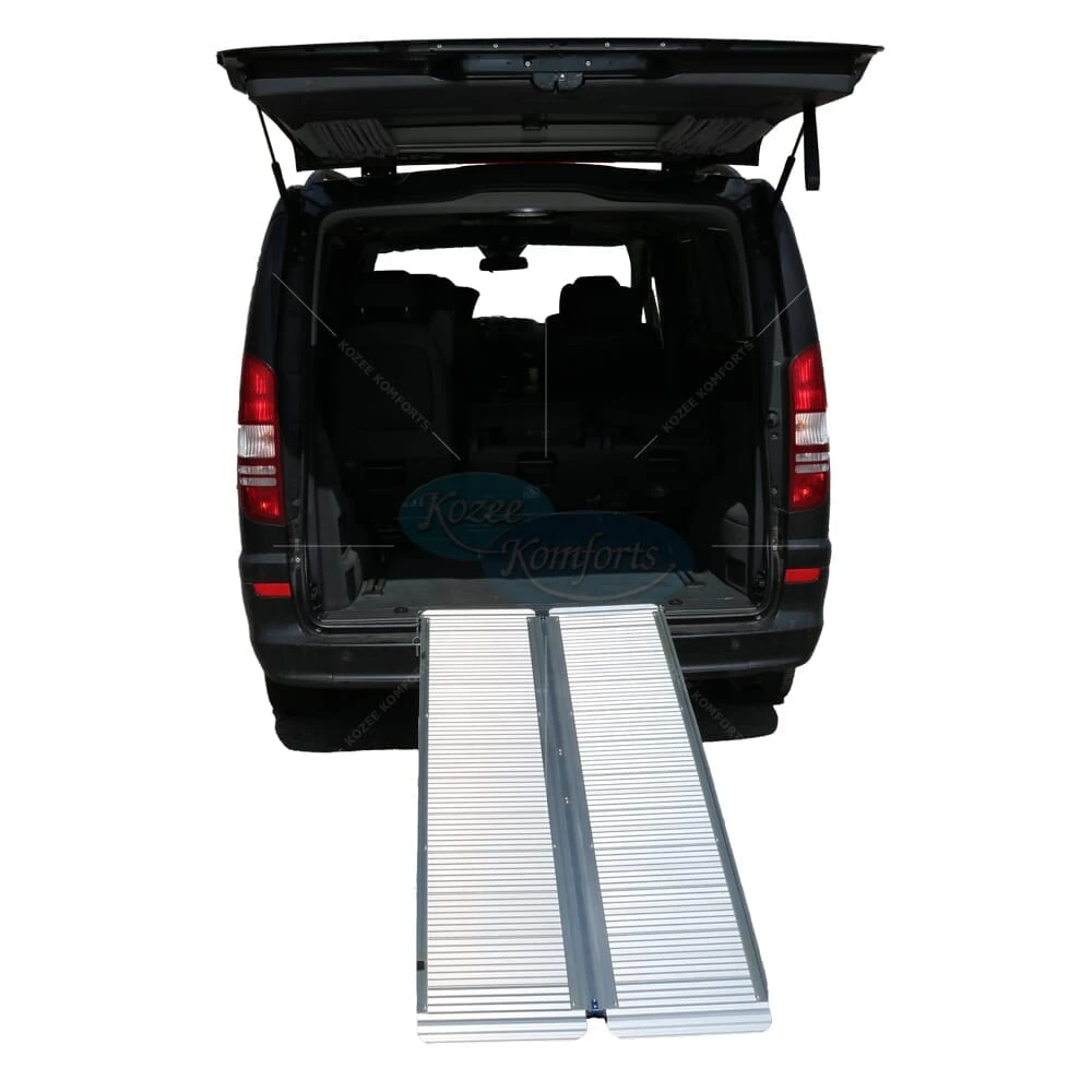 Single Fold Aluminium Suitcase Ramp 2 Foot - Image 3