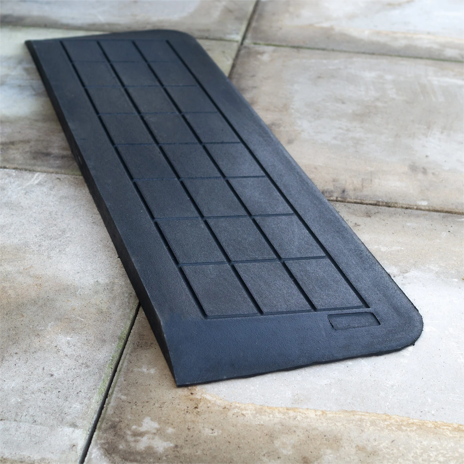 Rubber Threshold Ramps 25mm High - Image 3