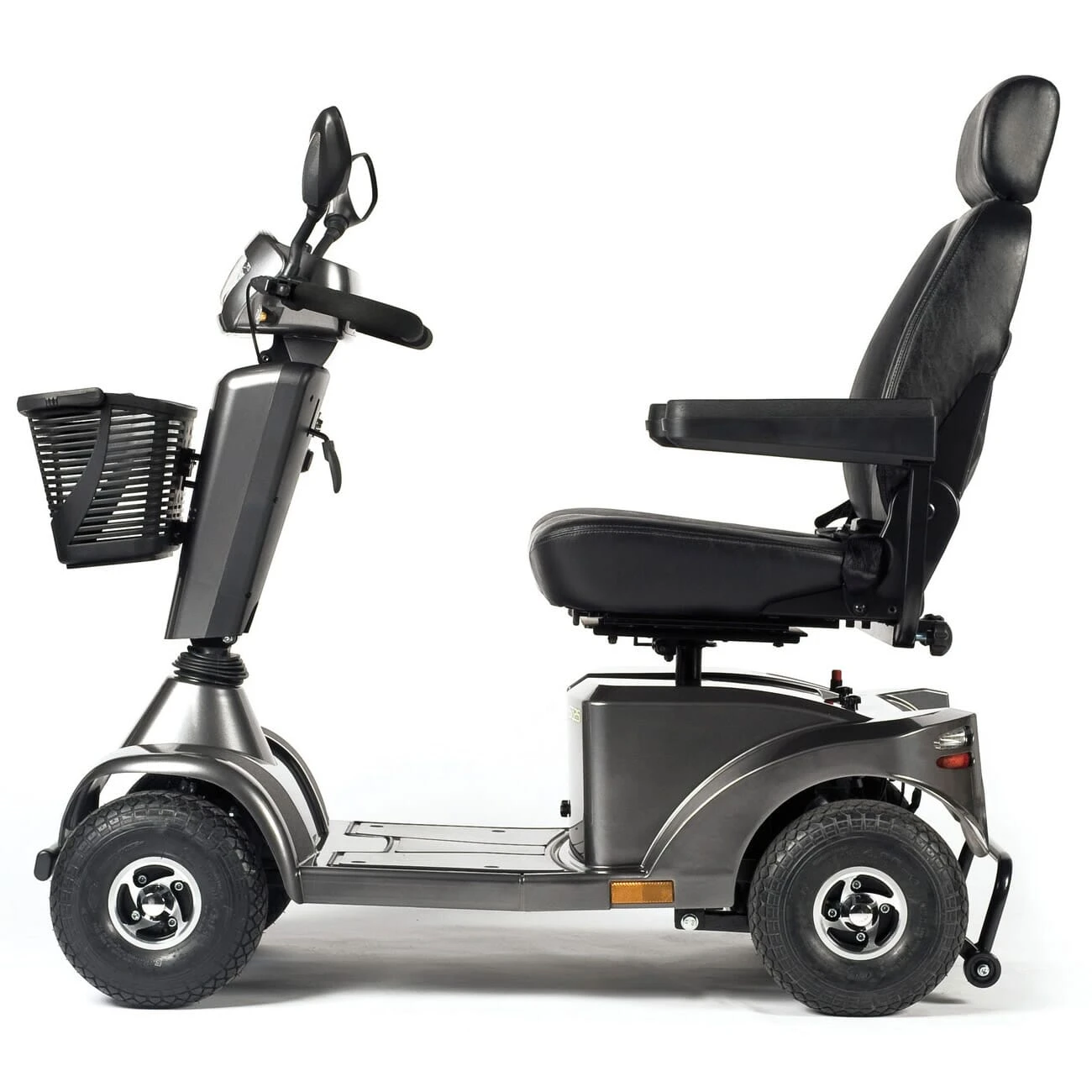 S425 Road-Ready Sterling Mobility Scooter - Image 4
